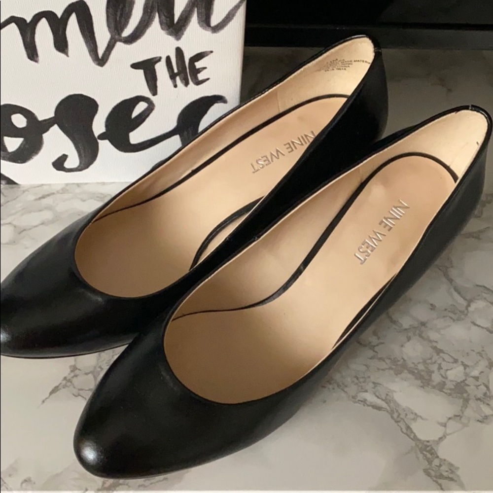 NEW black Nine West wedges.